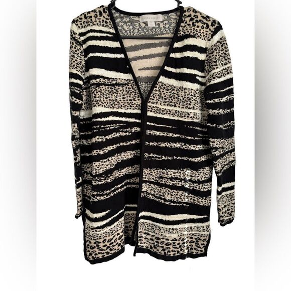 Laura Ashley SZ Medium Petite Animal Print Cardigan Sweater Hook & Eye Closure - Picture 1 of 7